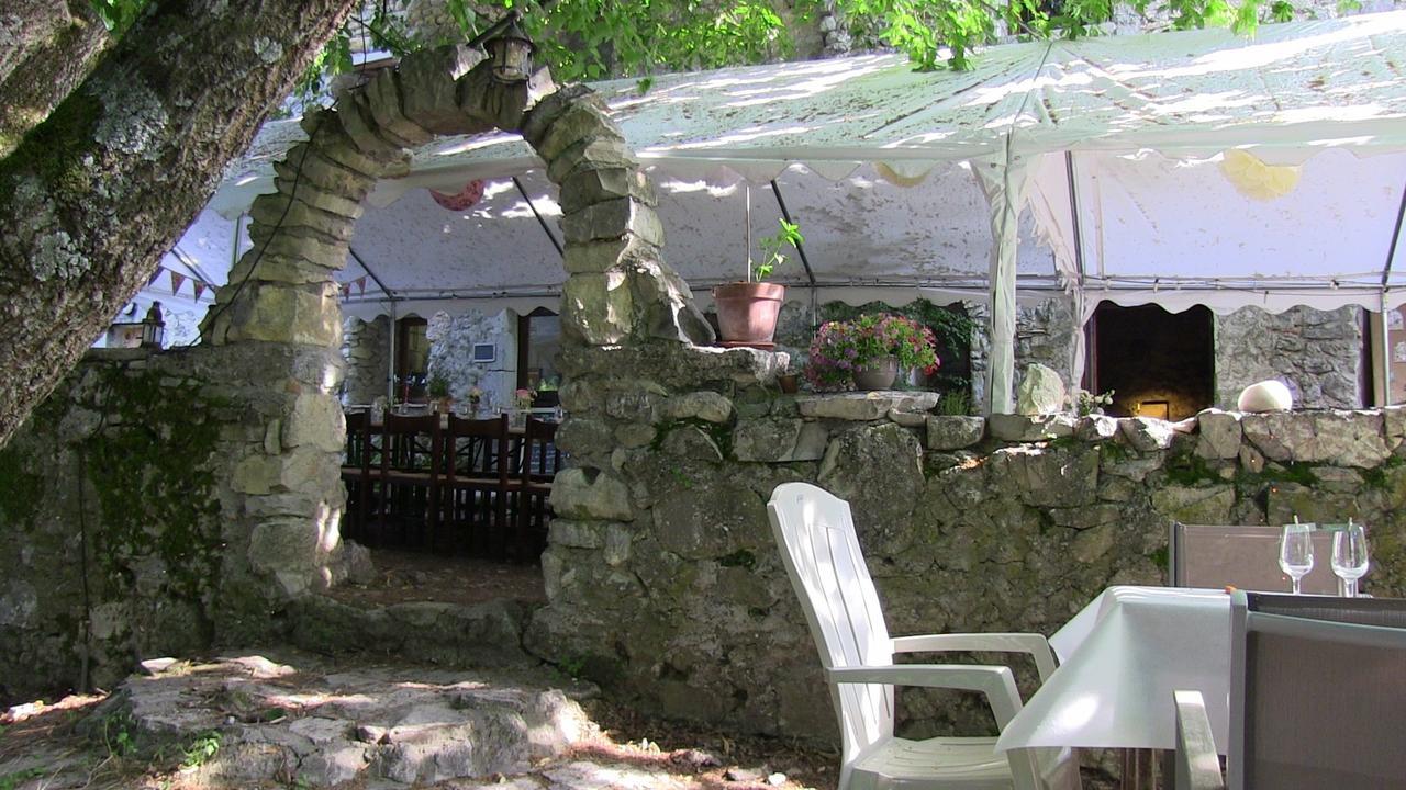 Danse L'Ombre Bed & Breakfast Curel Exterior photo